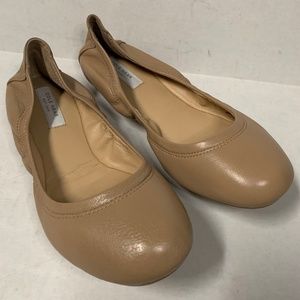 BRAND NEW COLE HAAN FLATS
